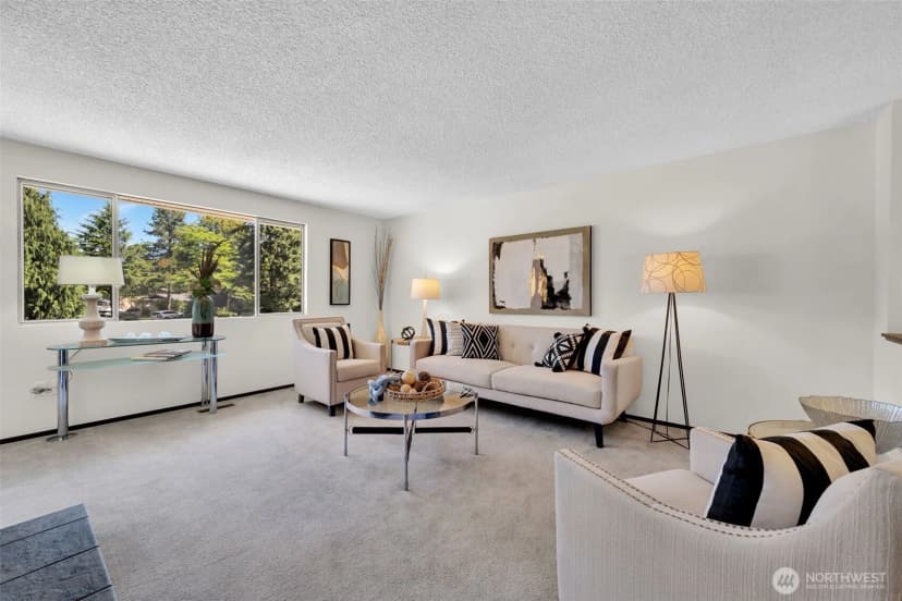 Property photo for 13009 111th Place Ne, Kirkland photo 11