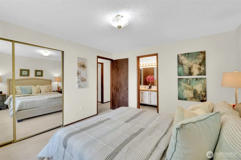 Property photo for 13009 111th Place Ne, Kirkland photo 22