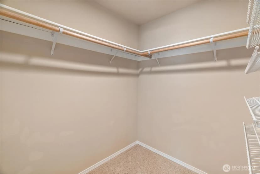 Property photo for 932 Tipsoo Loop N, Rainier photo 21