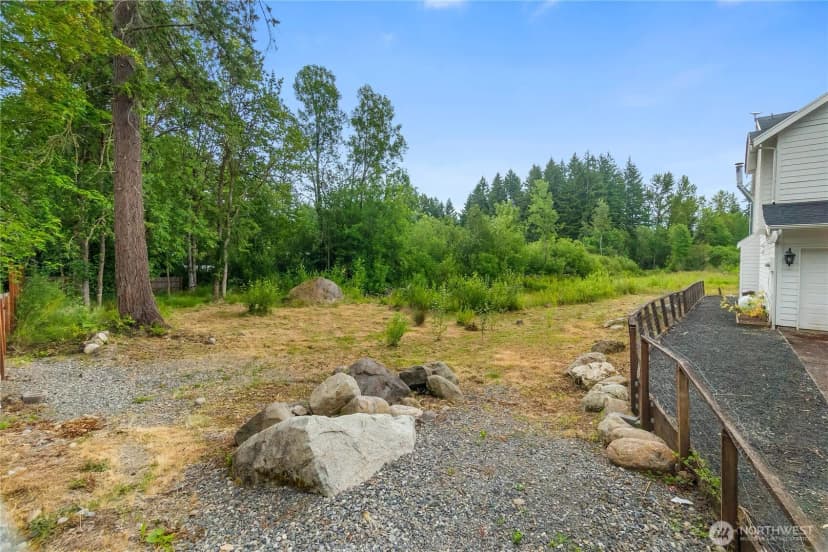 Property photo for 932 Tipsoo Loop N, Rainier photo 40
