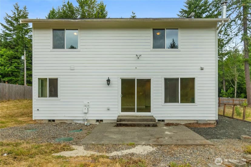 Property photo for 932 Tipsoo Loop N, Rainier photo 39