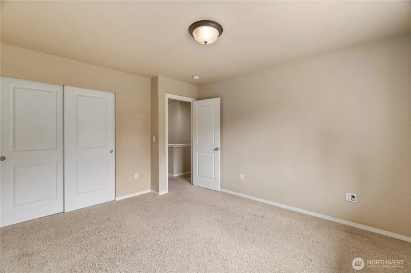 Property photo for 932 Tipsoo Loop N, Rainier photo 25