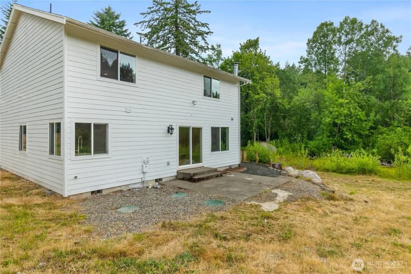 Property photo for 932 Tipsoo Loop N, Rainier photo 38