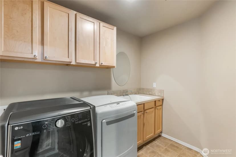 Property photo for 932 Tipsoo Loop N, Rainier photo 16