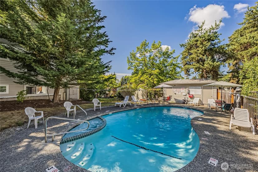 Property photo for 4164 Factoria Boulevard Se #b11, Bellevue photo 25
