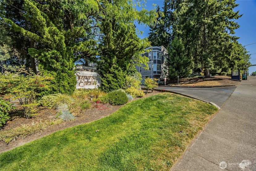 Property photo for 4164 Factoria Boulevard Se #b11, Bellevue photo 24