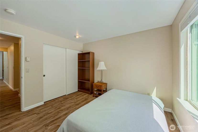 Property photo for 4164 Factoria Boulevard Se #b11, Bellevue photo 16