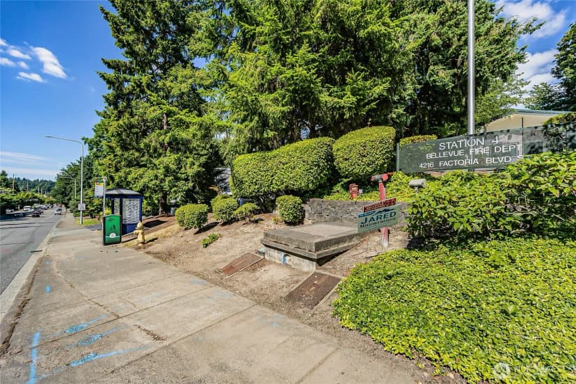 Property photo for 4164 Factoria Boulevard Se #b11, Bellevue photo 30