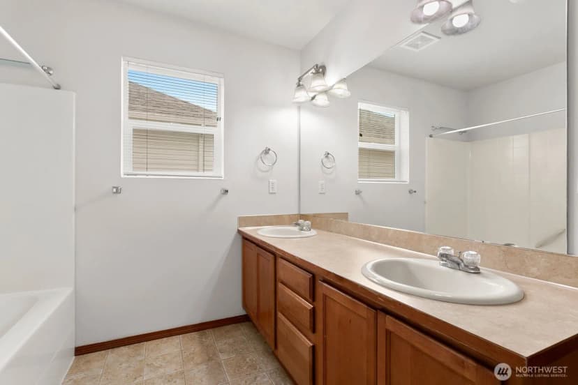 Property photo for 18214 97th Avenue Ct E, Puyallup photo 20