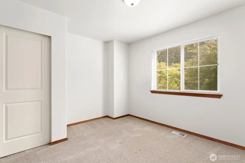 Property photo for 18214 97th Avenue Ct E, Puyallup photo 16