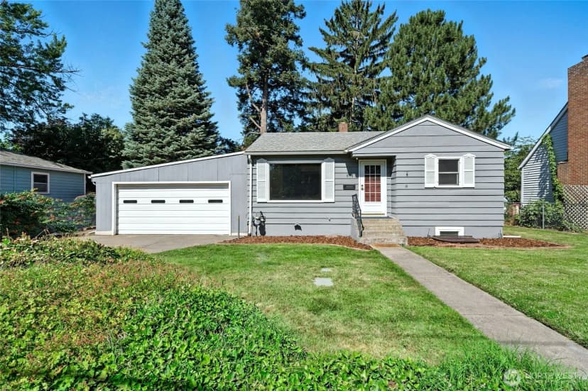 Property photo for 937 Penrose Street, Walla Walla