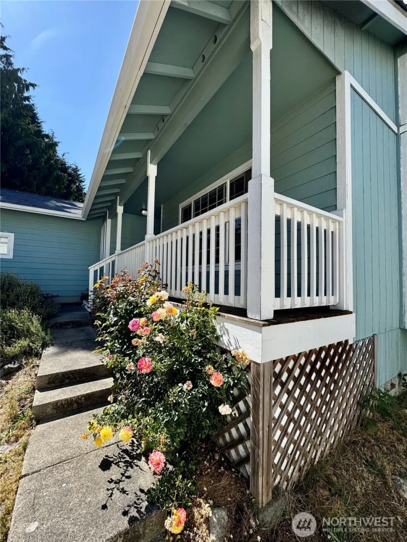 Property photo for 7169 E Raintree Lane, Port Orchard photo 9