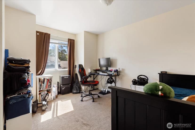 Property photo for 735 Sw Regency Drive, Oak Harbor photo 17
