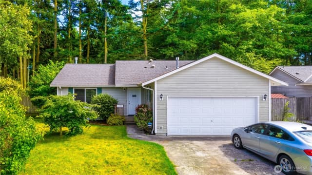 Property photo for 1390 Jordan Court, Oak Harbor