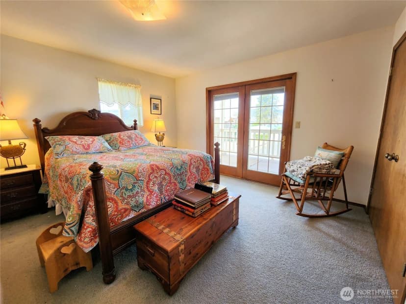 Property photo for 3316 Roosevelt Drive, Seven Bays photo 10