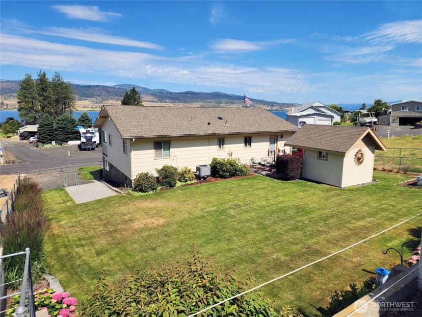 Property photo for 3316 Roosevelt Drive, Seven Bays photo 25