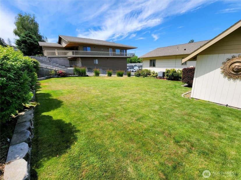 Property photo for 3316 Roosevelt Drive, Seven Bays photo 28
