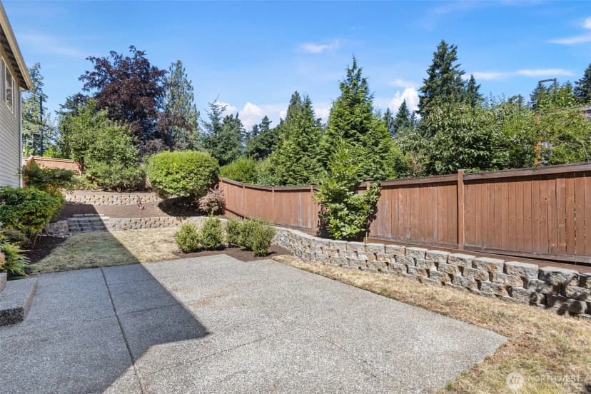 Property photo for 2648 116th Avenue Ne, Bellevue photo 34