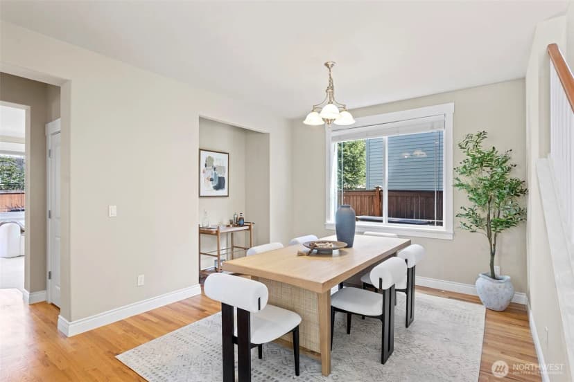 Property photo for 2648 116th Avenue Ne, Bellevue photo 15