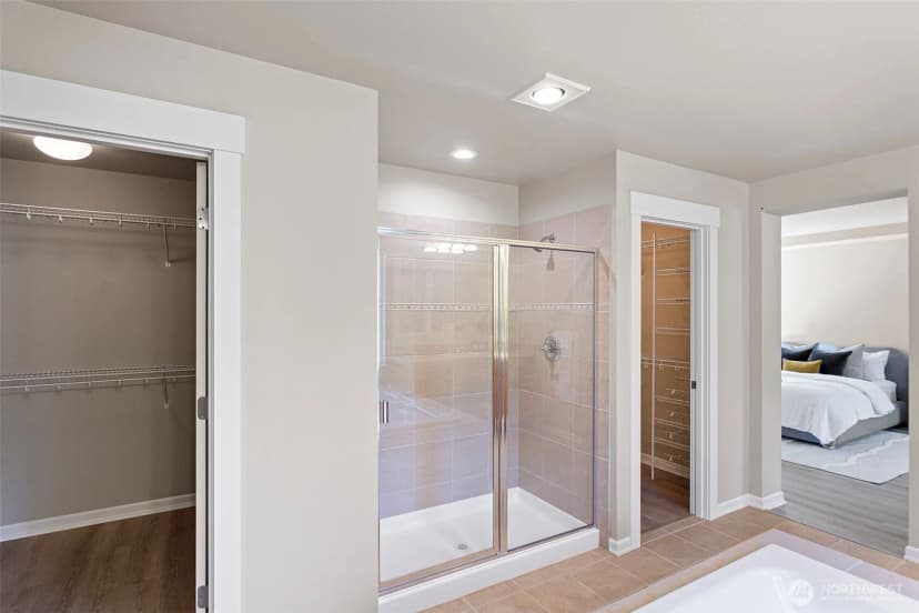 Property photo for 2648 116th Avenue Ne, Bellevue photo 26