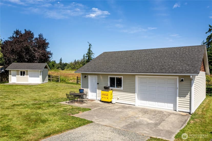 Property photo for 1227 172nd Street Ne, Marysville photo 21