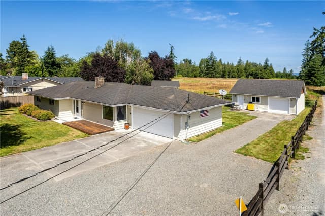 Property photo for 1227 172nd Street Ne, Marysville photo 2