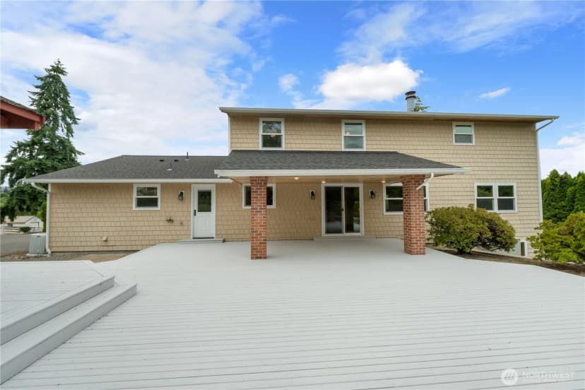 Property photo for 2614 9th Avenue Sw, Puyallup photo 5