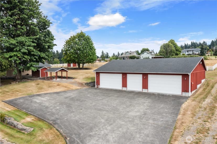 Property photo for 2614 9th Avenue Sw, Puyallup photo 31