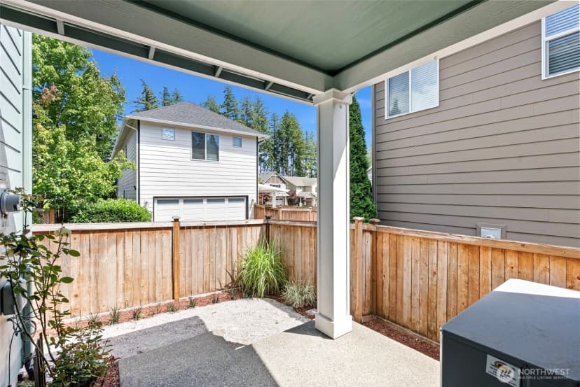 Property photo for 11382 Honeysuckle Lane Nw, Gig Harbor photo 2