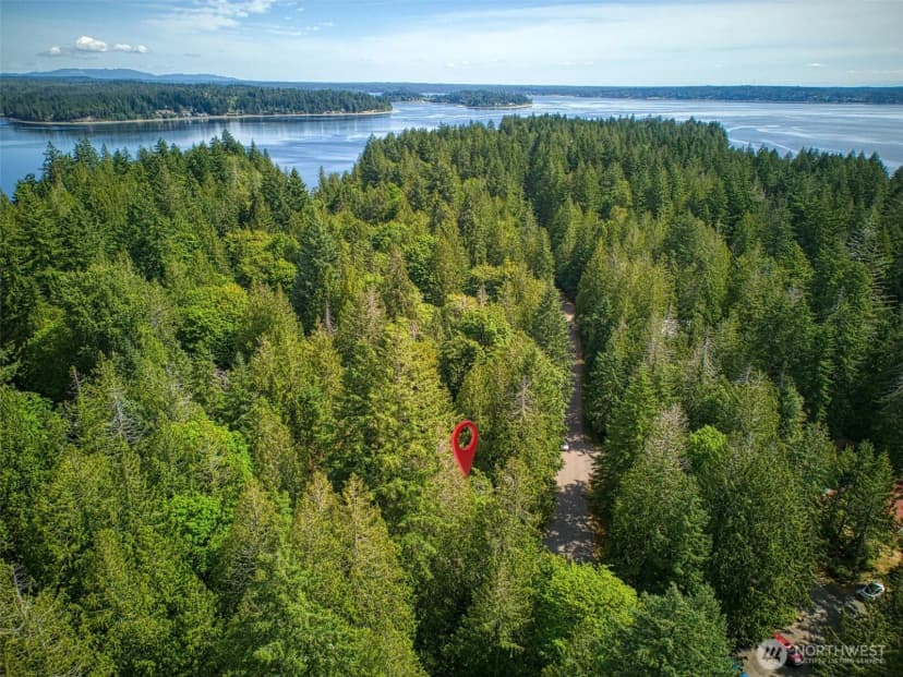Property photo for 696 E Promontory Road, Shelton photo 24