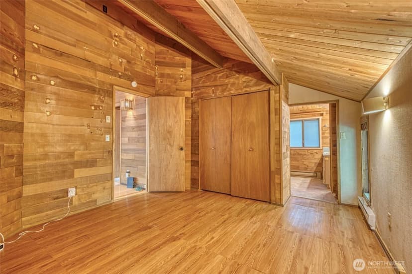 Property photo for 696 E Promontory Road, Shelton photo 15