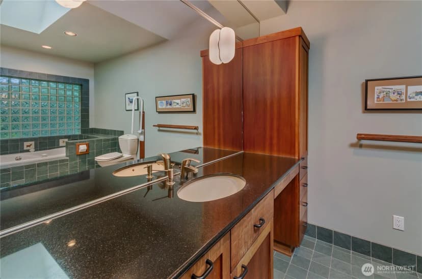 Property photo for 9913 Point View Street Ne, Olympia photo 25