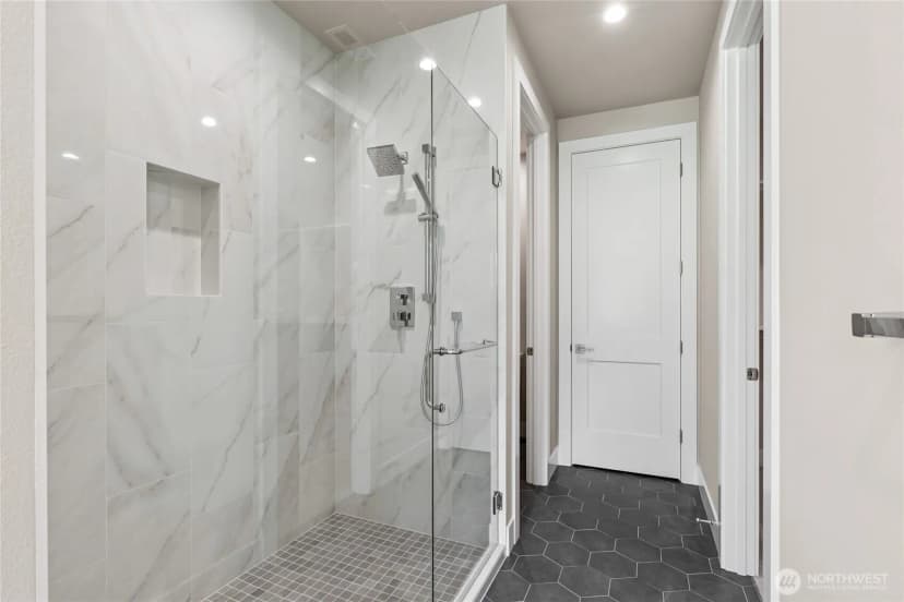 Property photo for 14449 133rd Place Ne, Woodinville photo 33