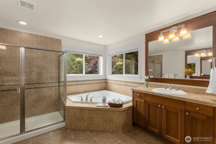 Property photo for 3414 Se 223rd Avenue, Sammamish photo 24