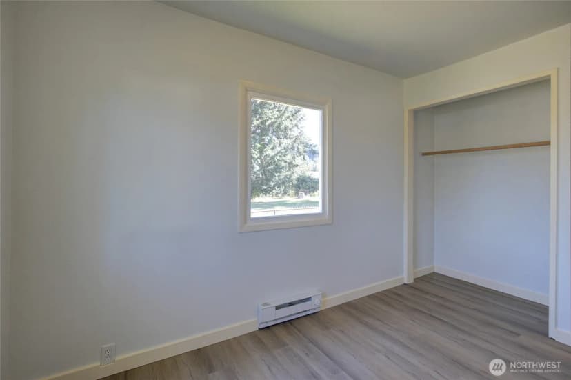 Property photo for 408 N 11th Street, Elma photo 17