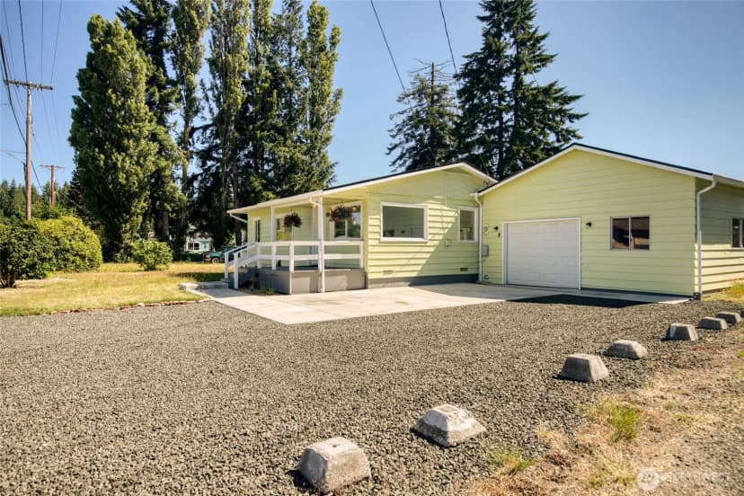 Property photo for 408 N 11th Street, Elma photo 23