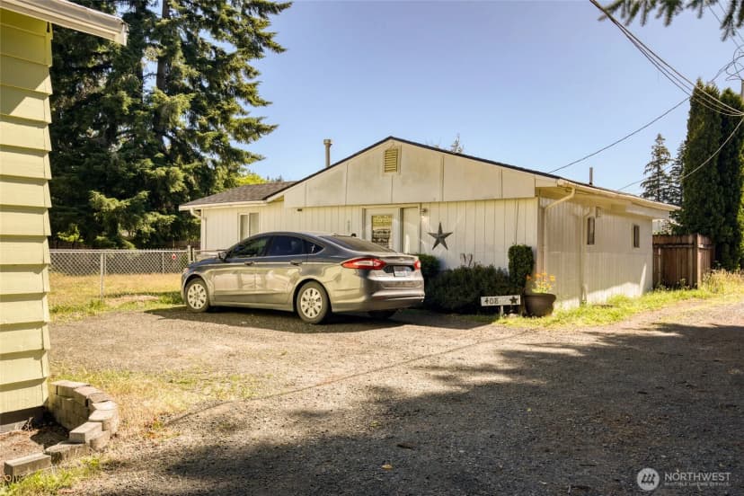 Property photo for 408 N 11th Street, Elma photo 26