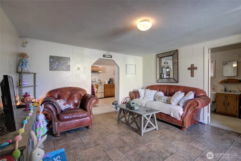 Property photo for 408 N 11th Street, Elma photo 28