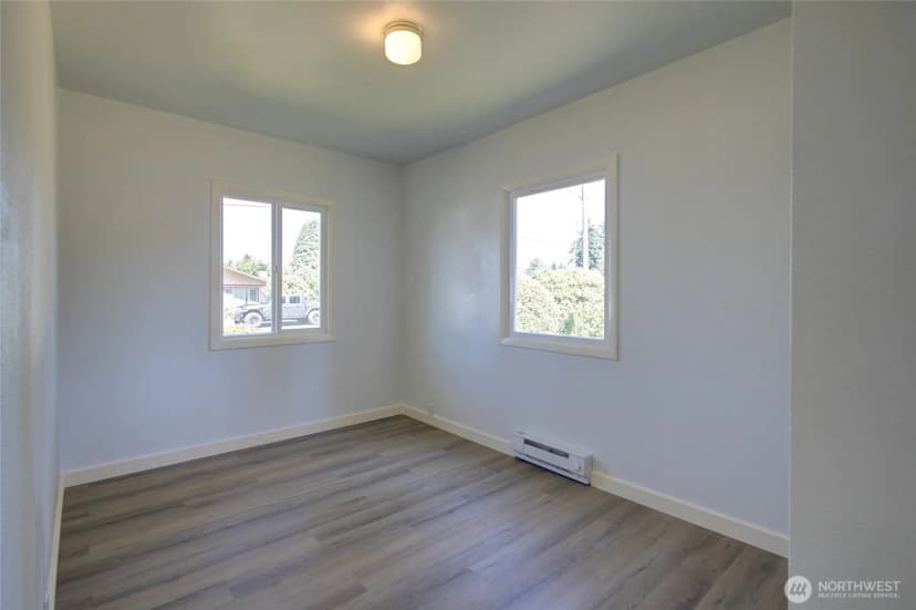 Property photo for 408 N 11th Street, Elma photo 16
