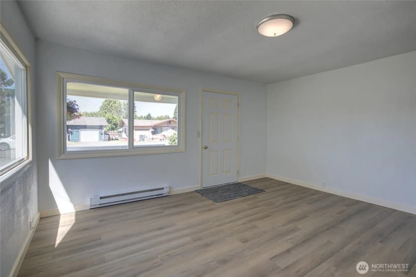Property photo for 408 N 11th Street, Elma photo 4
