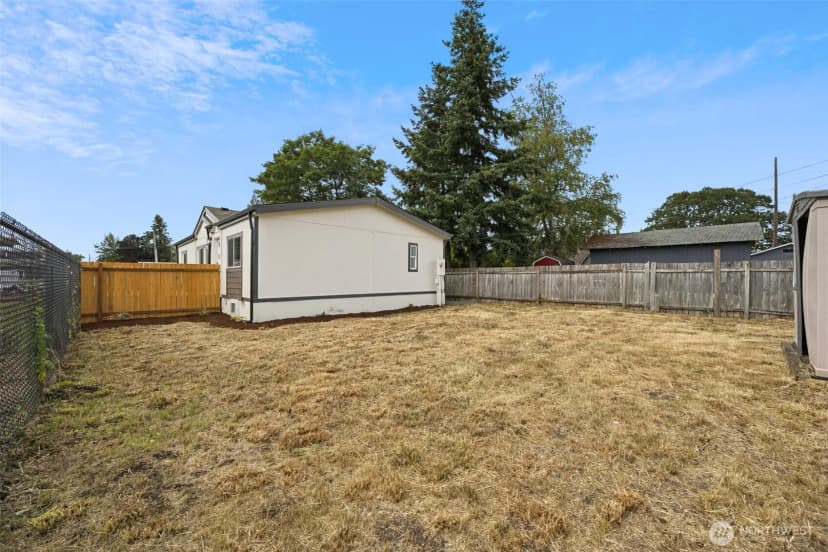 Property photo for 1322 Crescent Avenue, Centralia photo 29