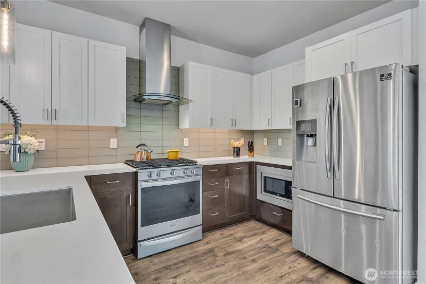 Property photo for 8537 22nd Place Ne, Seattle photo 11