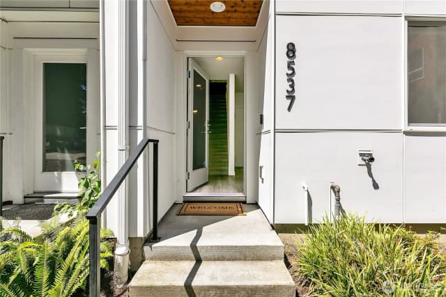 Property photo for 8537 22nd Place Ne, Seattle photo 3