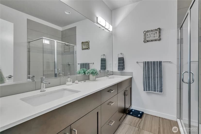 Property photo for 8537 22nd Place Ne, Seattle photo 19