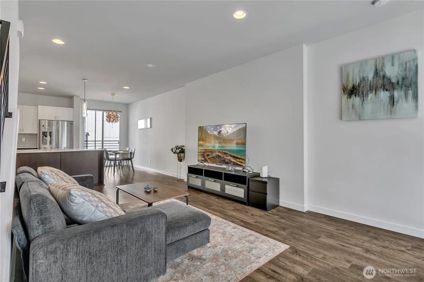 Property photo for 8537 22nd Place Ne, Seattle photo 6