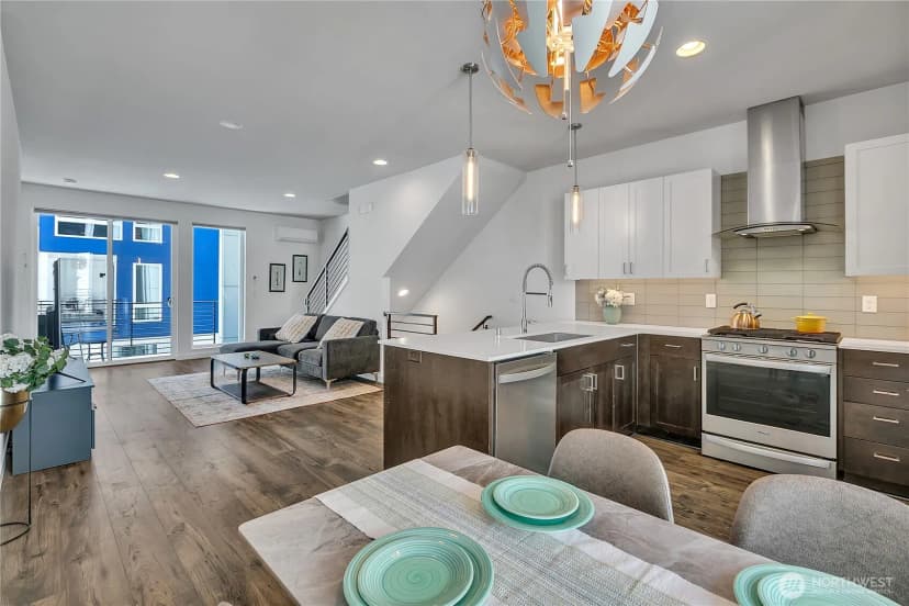 Property photo for 8537 22nd Place Ne, Seattle photo 10