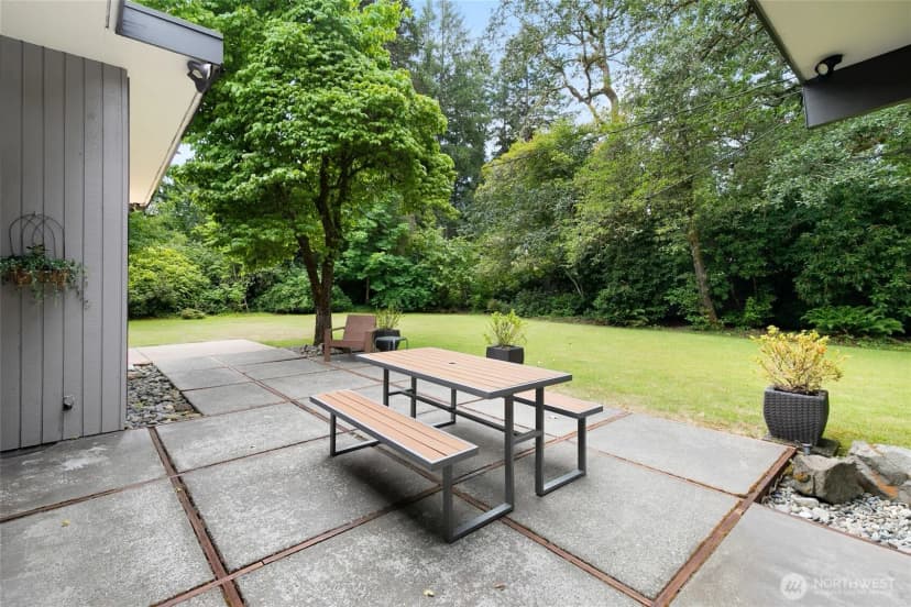 Property photo for 11508 Clovercrest Drive Sw, Lakewood photo 33