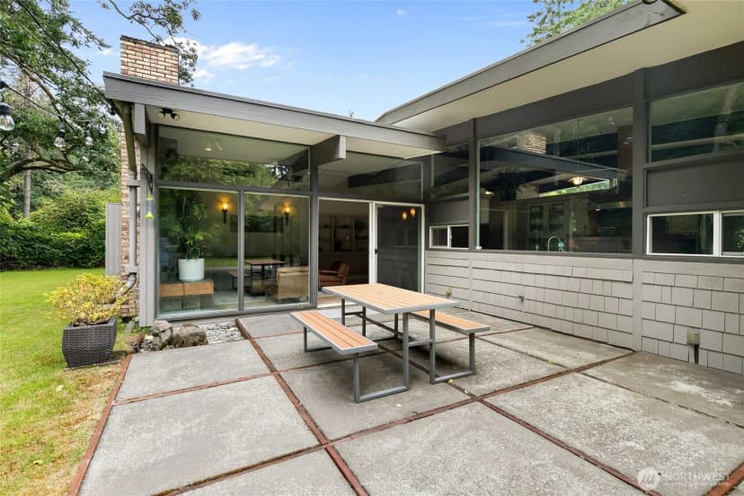Property photo for 11508 Clovercrest Drive Sw, Lakewood photo 32