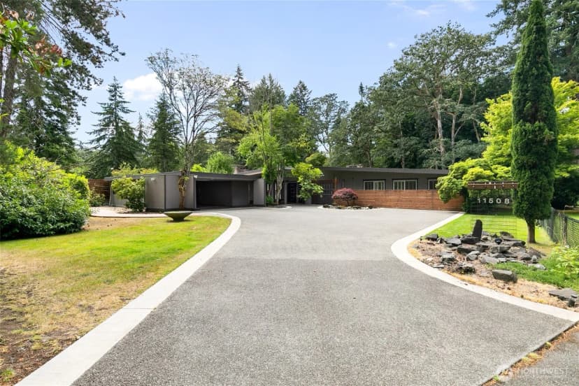 Property photo for 11508 Clovercrest Drive Sw, Lakewood photo 37