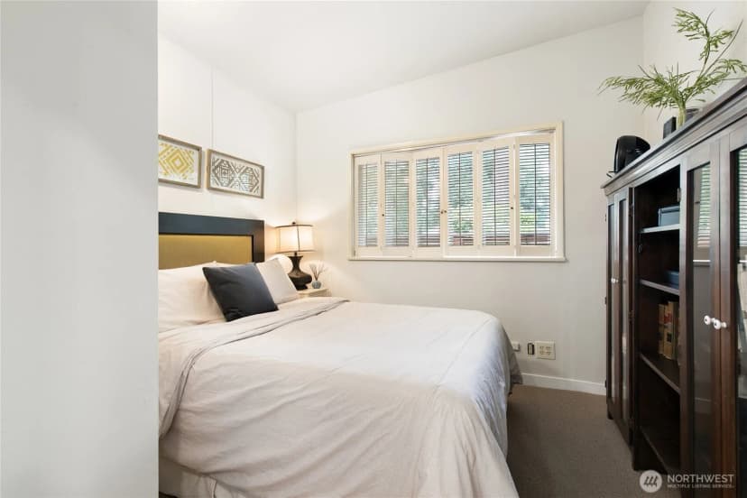 Property photo for 11508 Clovercrest Drive Sw, Lakewood photo 26